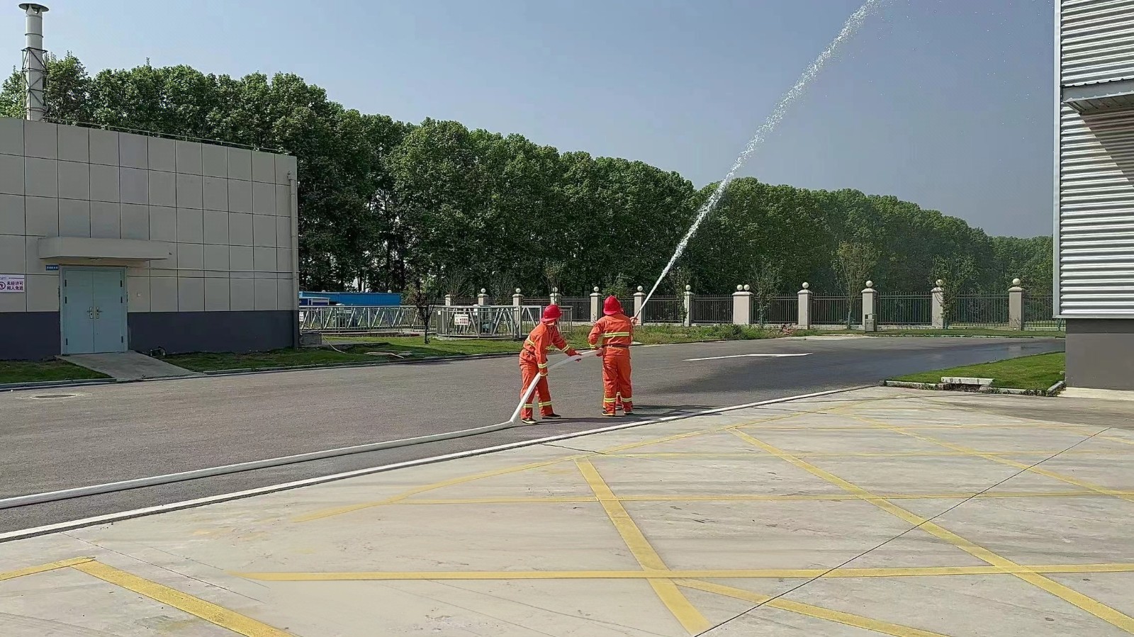 1765531400025 1765531400025